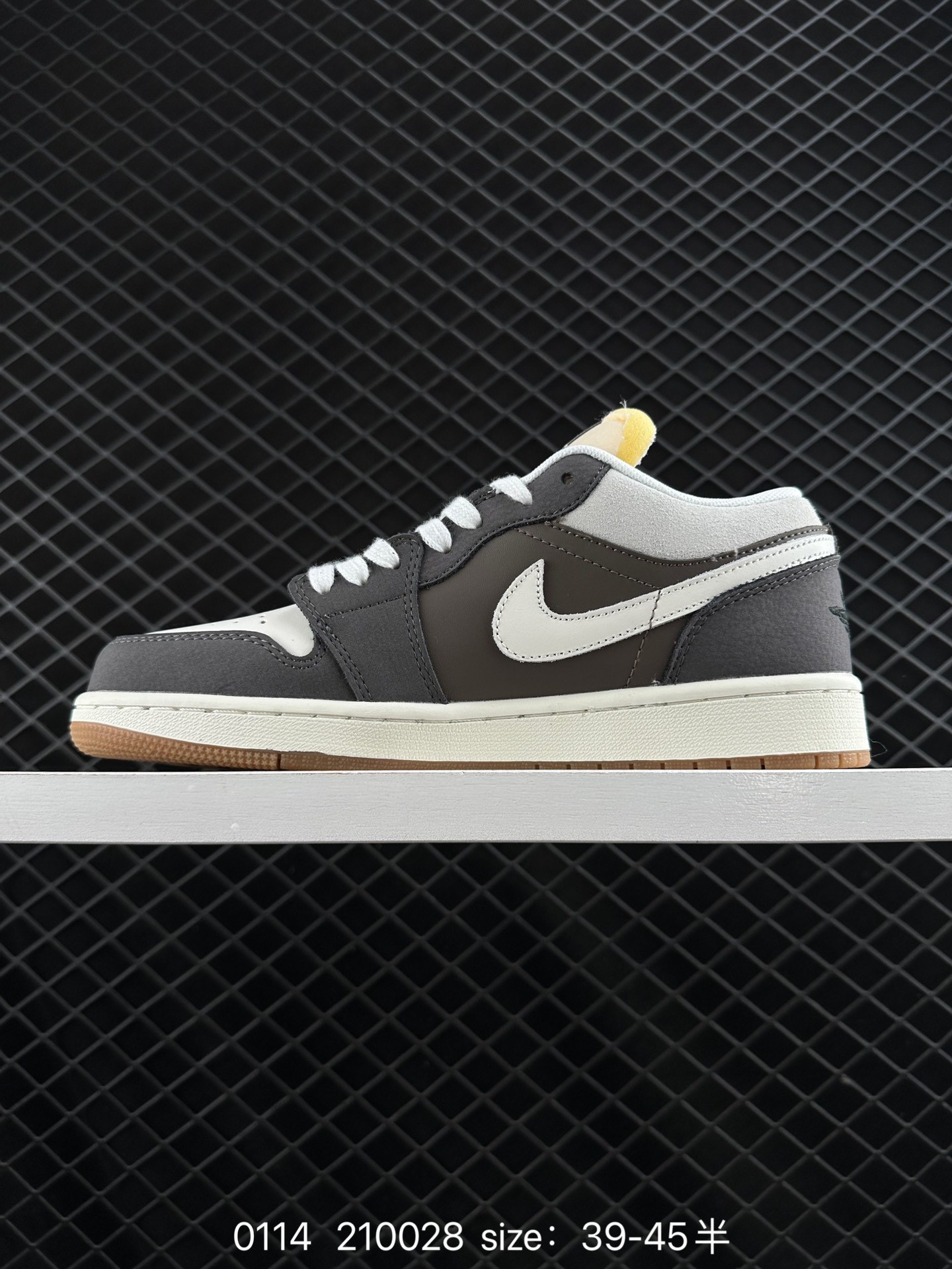 Air Jordan 1 Low AJ1